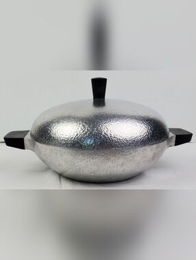 Club VTG MCM Aluminum Hammered 1.5 QT Hammered Pot Pan w/ Lid 2 Handles - GUC